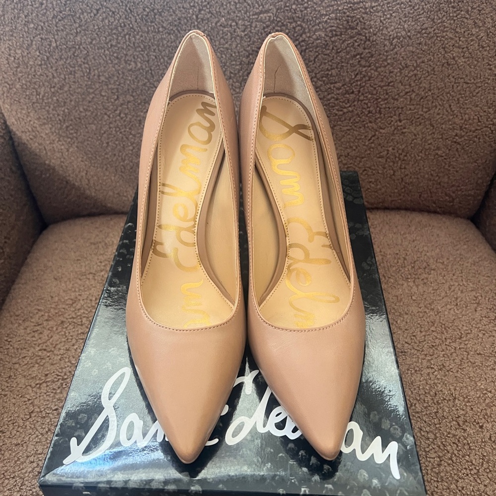 Sam Edelman Hazel Pointed Toe Pumps - Picture 2 of 2